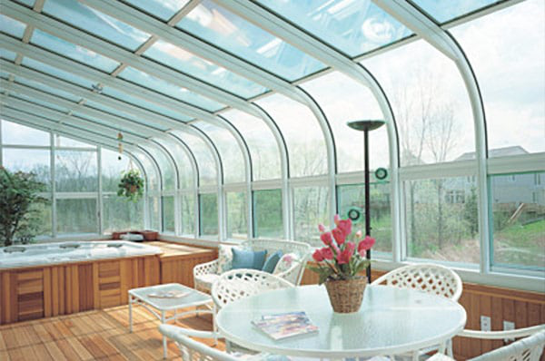 How to Choose Windows for Your Sunroom?